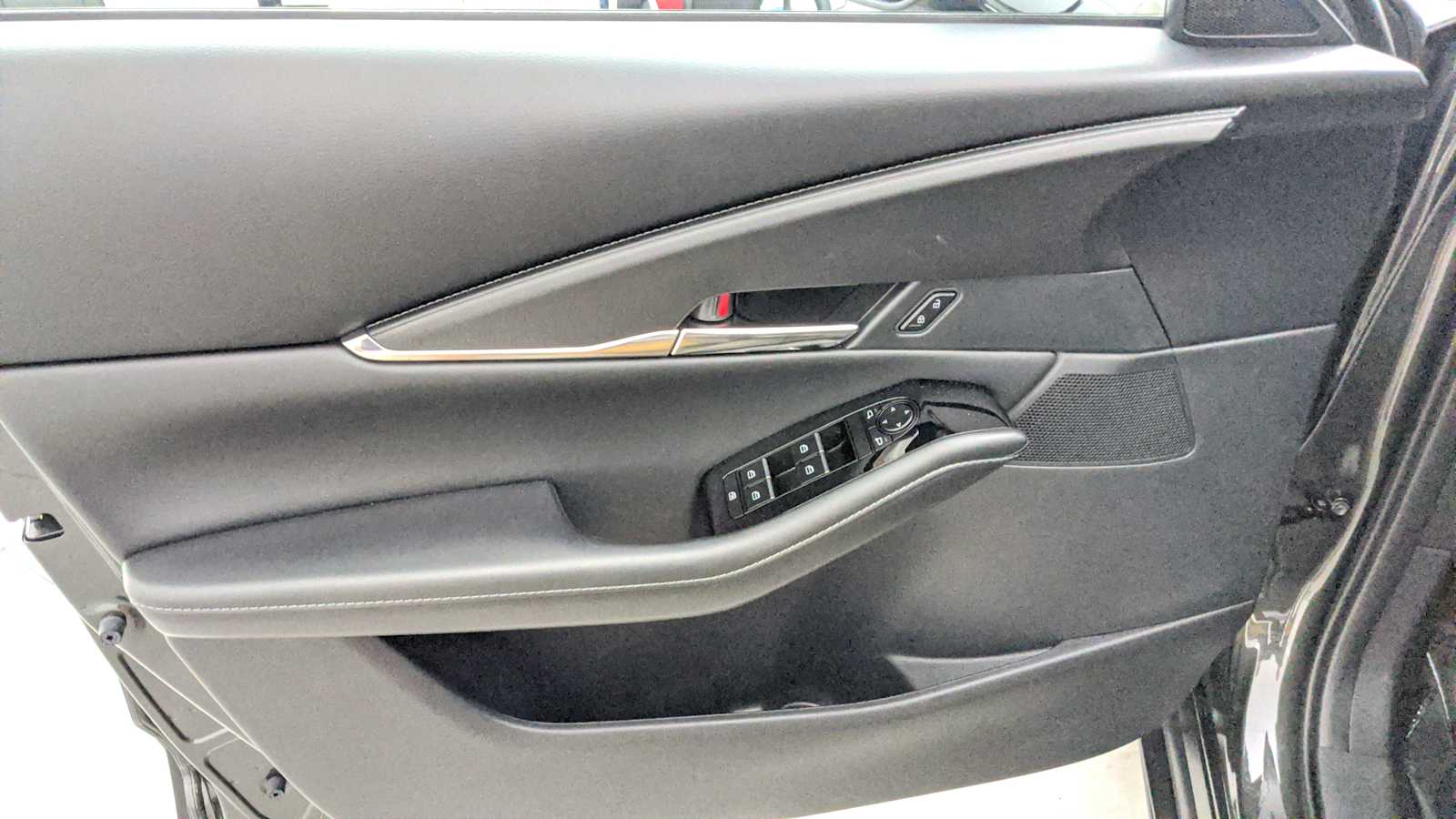 used 2023 Mazda CX-30 car, priced at $24,916