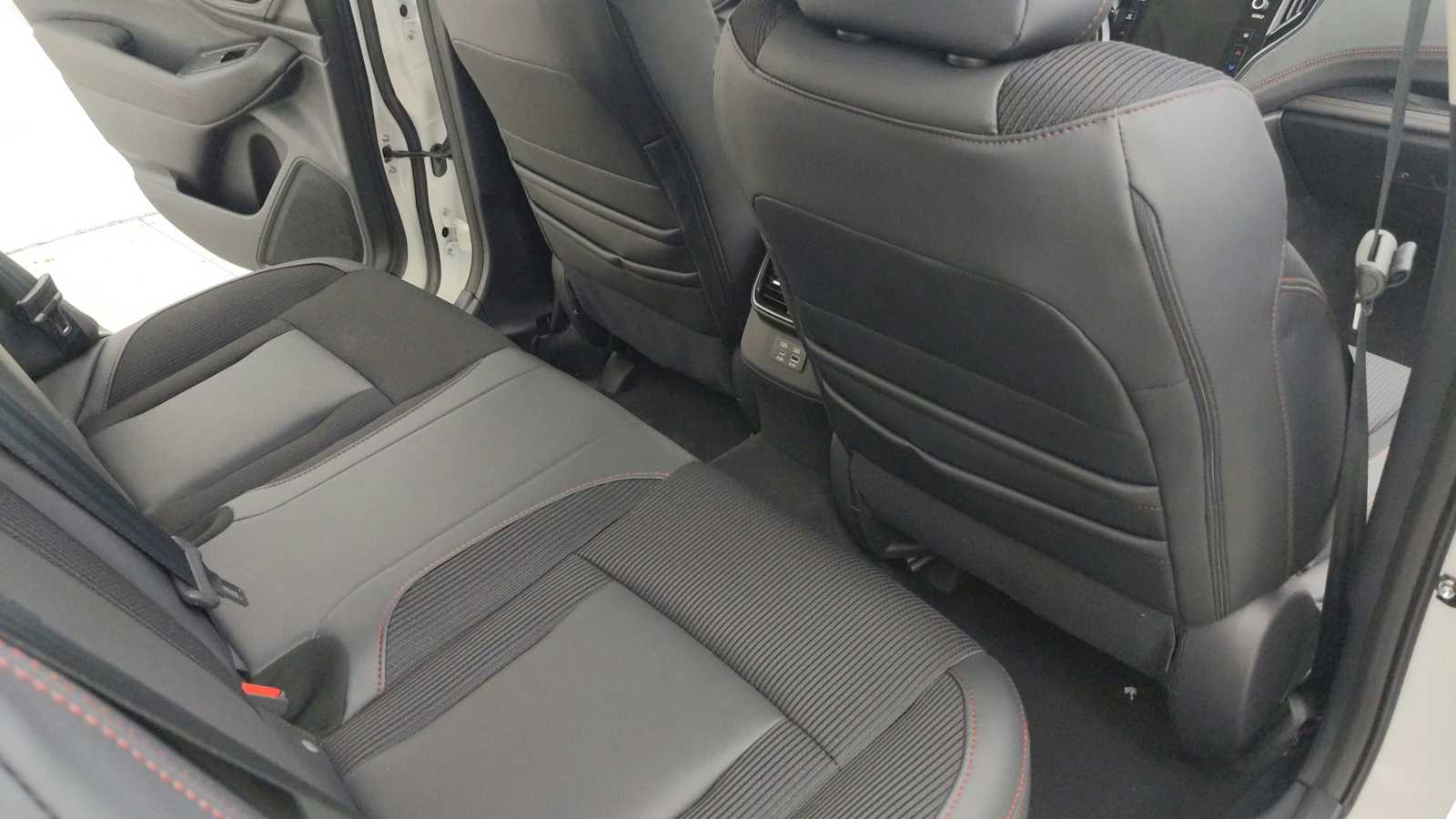 new 2025 Subaru Legacy car, priced at $37,077