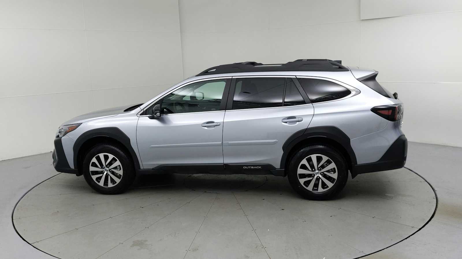 used 2025 Subaru Outback car, priced at $32,499