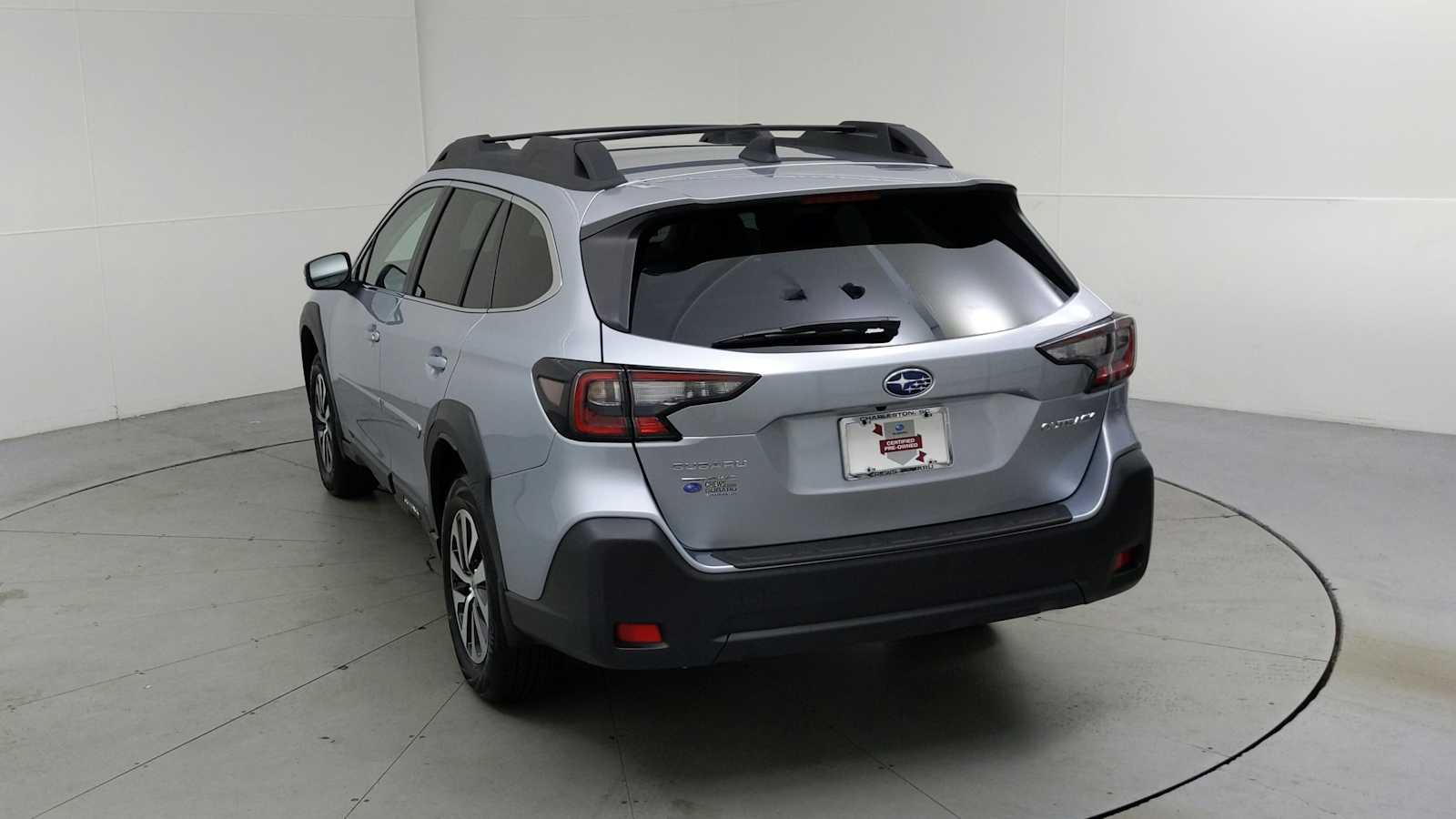 used 2025 Subaru Outback car, priced at $32,499