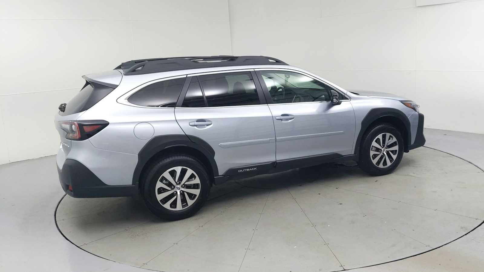 used 2025 Subaru Outback car, priced at $32,916