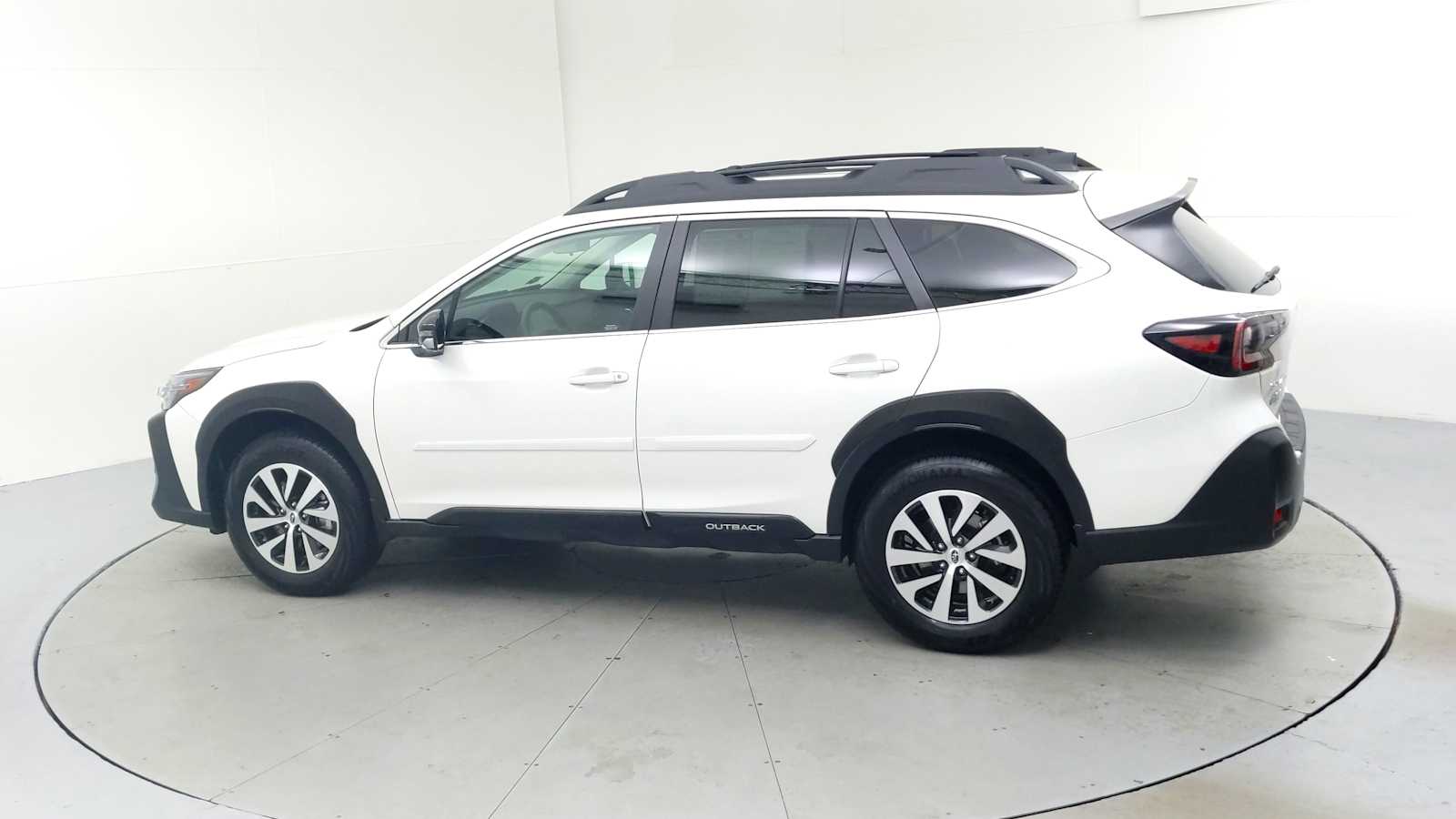 used 2025 Subaru Outback car, priced at $32,916