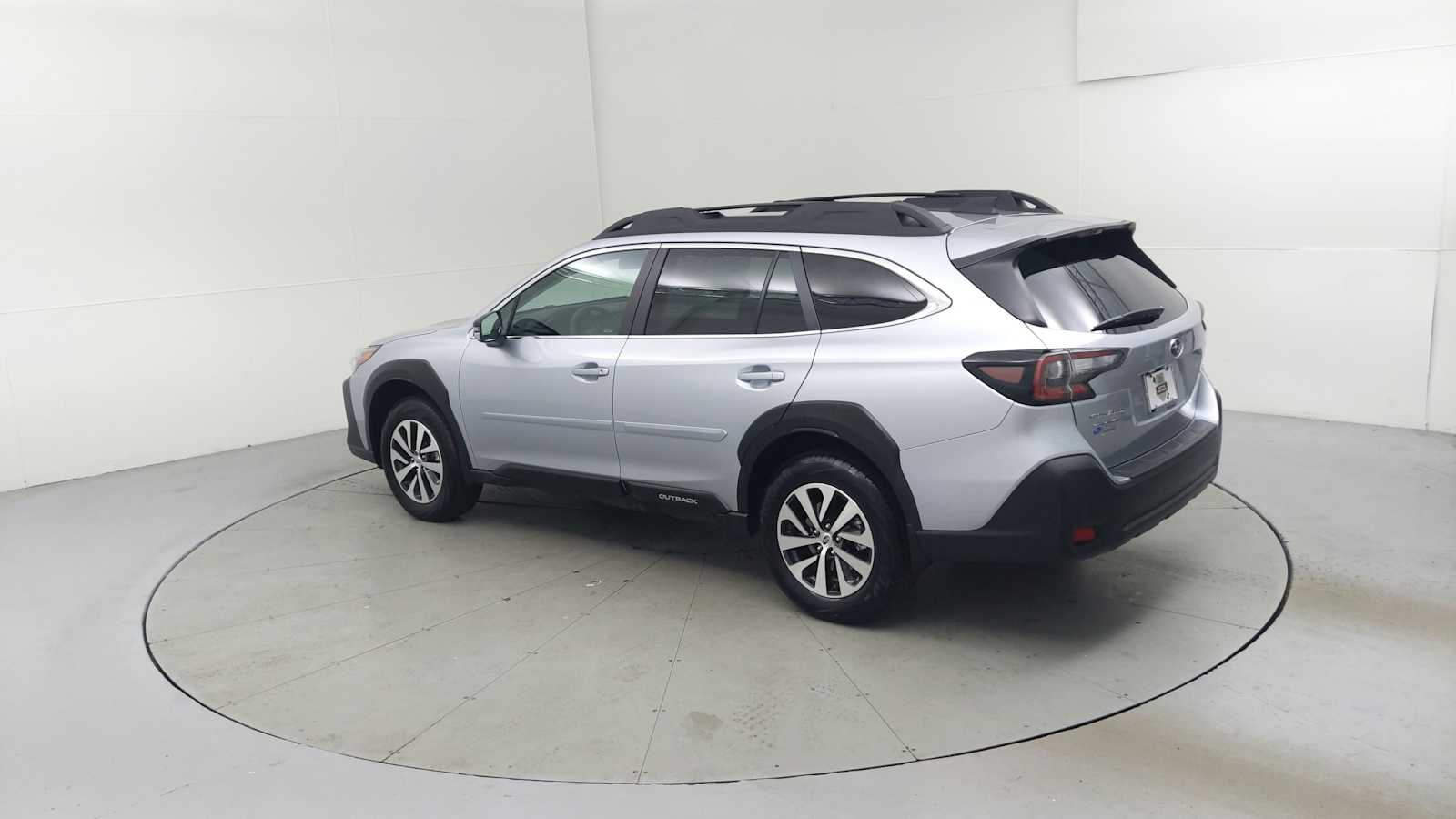 used 2025 Subaru Outback car, priced at $33,550