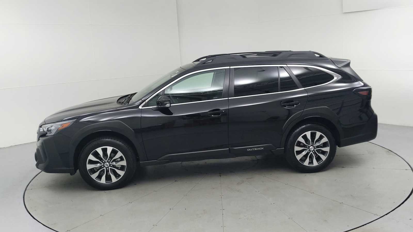used 2023 Subaru Outback car, priced at $30,998