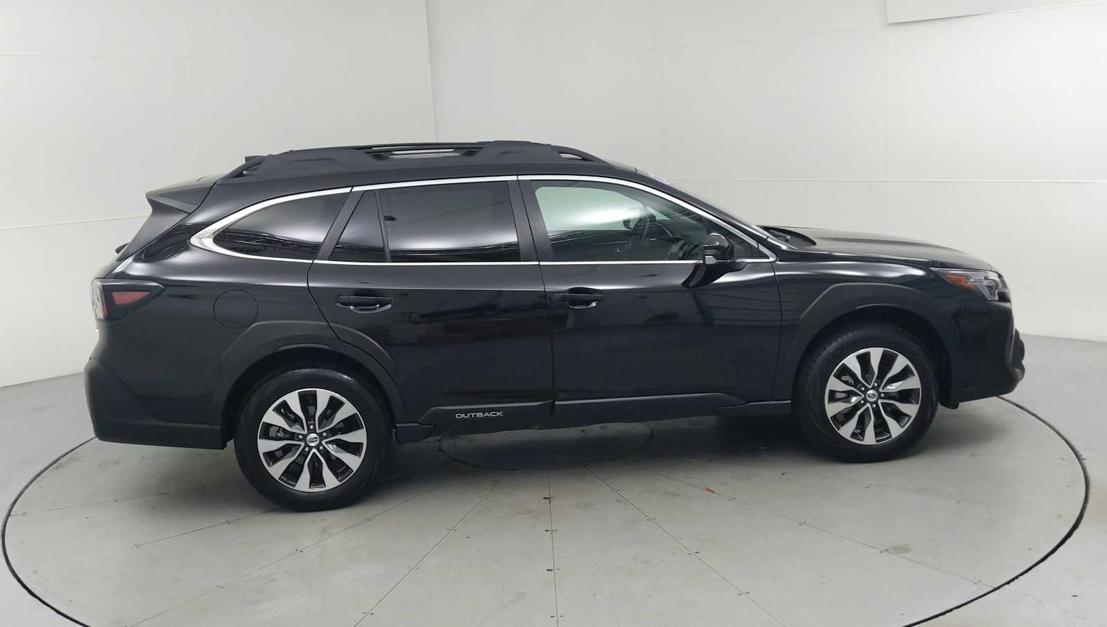 used 2023 Subaru Outback car, priced at $30,998