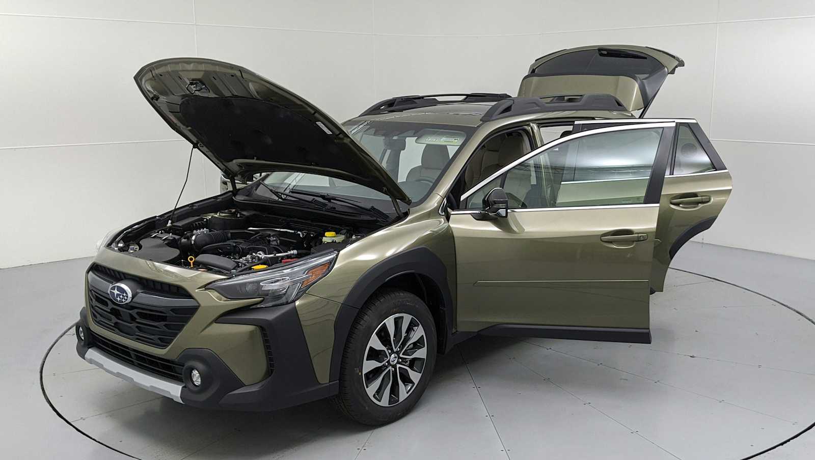 used 2023 Subaru Outback car, priced at $33,916
