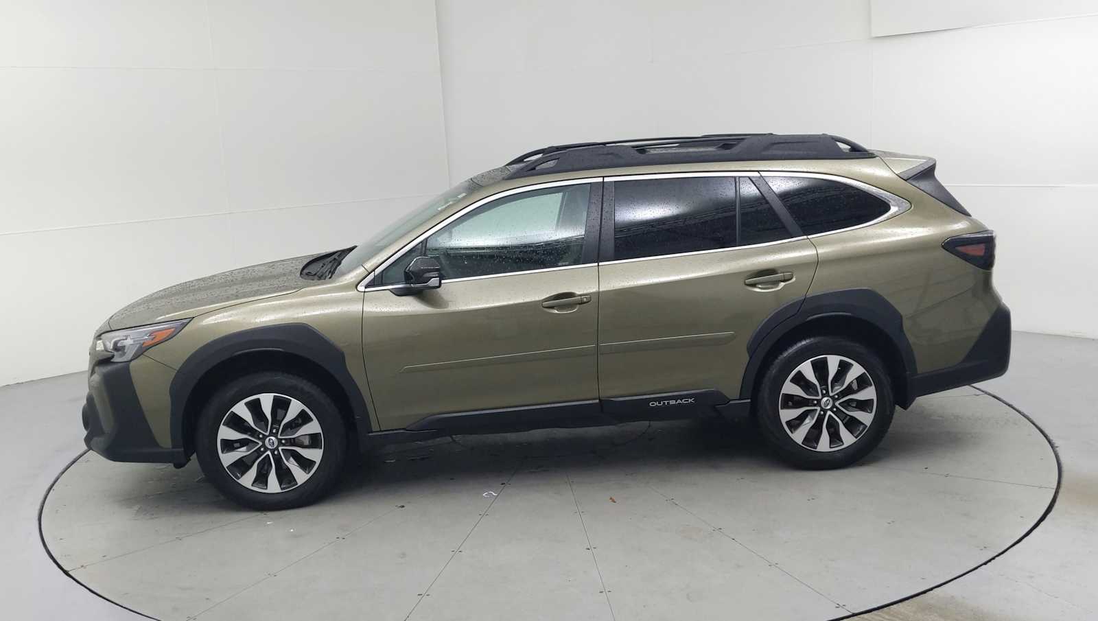 used 2023 Subaru Outback car, priced at $33,916