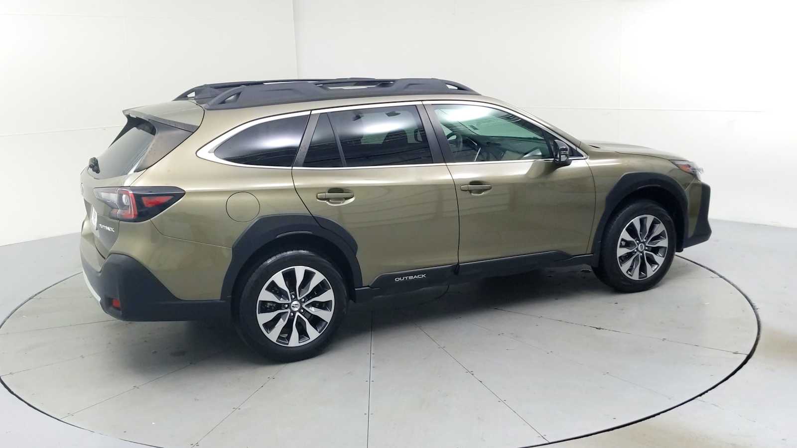 used 2023 Subaru Outback car, priced at $30,888