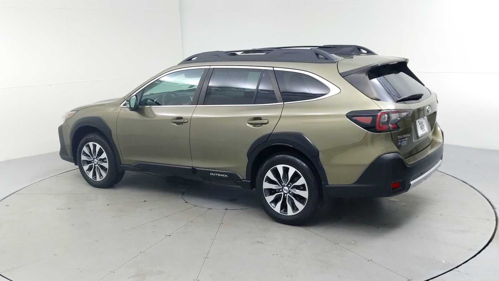 used 2023 Subaru Outback car, priced at $30,888