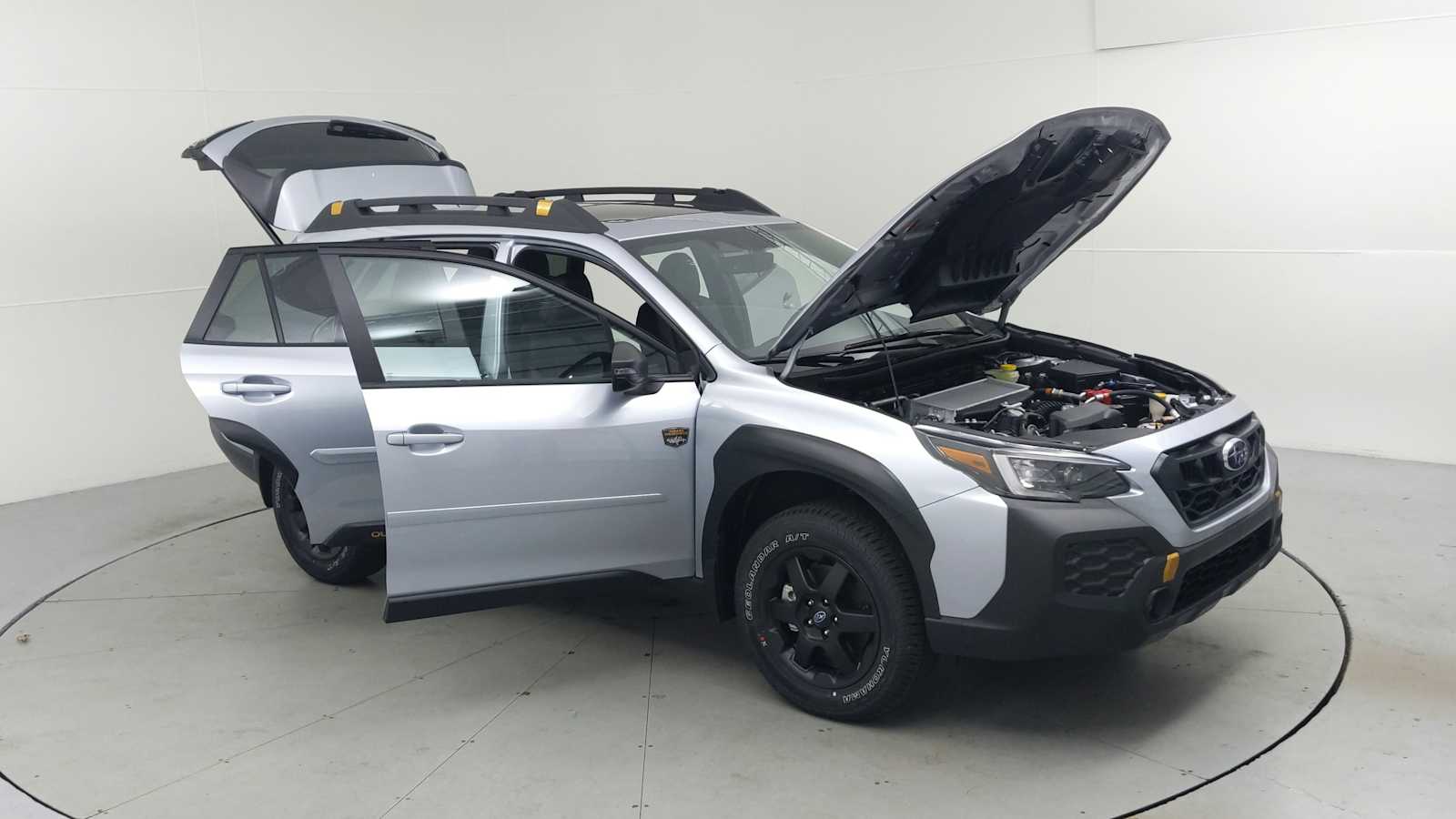 new 2025 Subaru Outback car, priced at $44,017