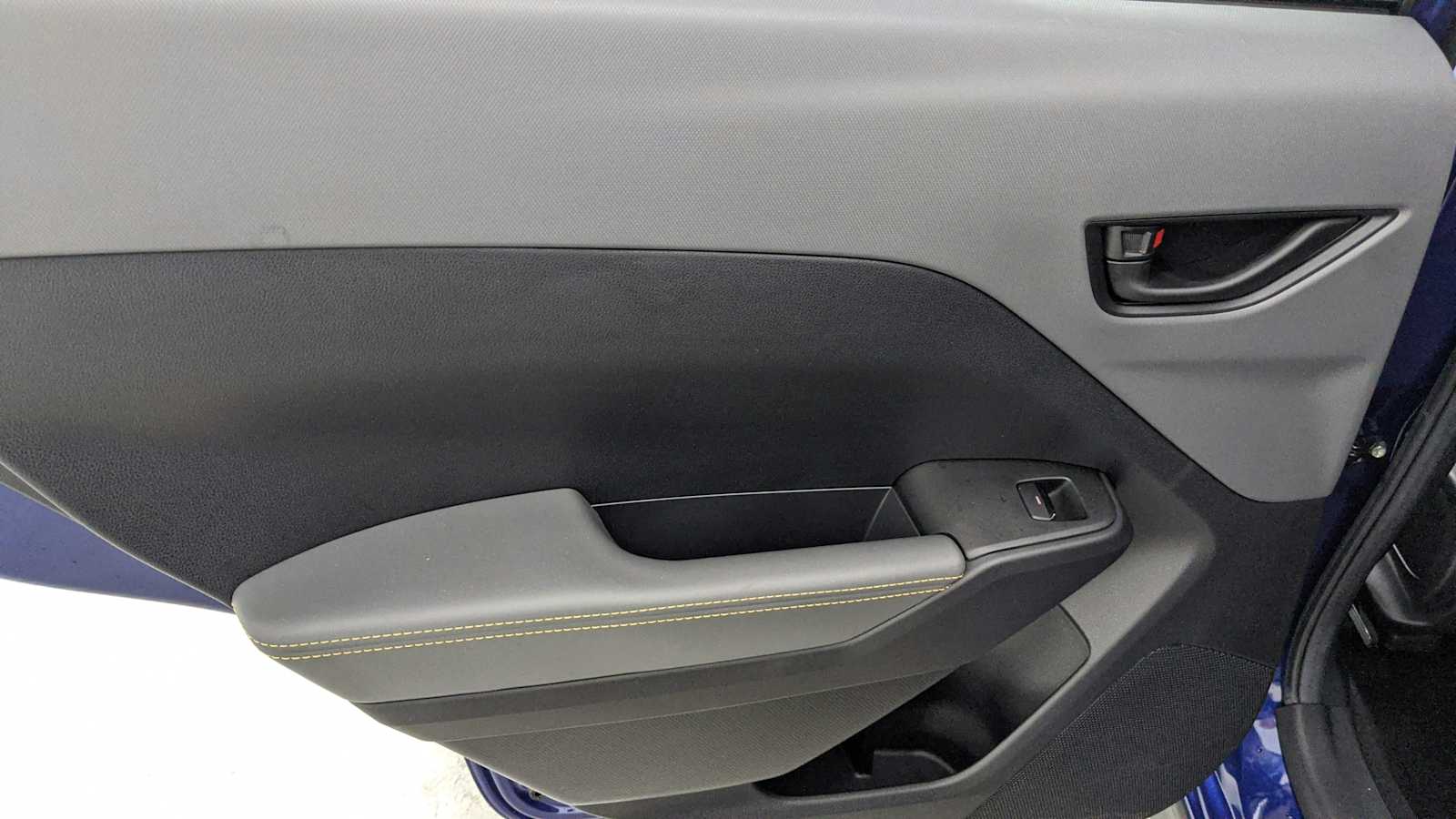 used 2025 Subaru Crosstrek car, priced at $29,998