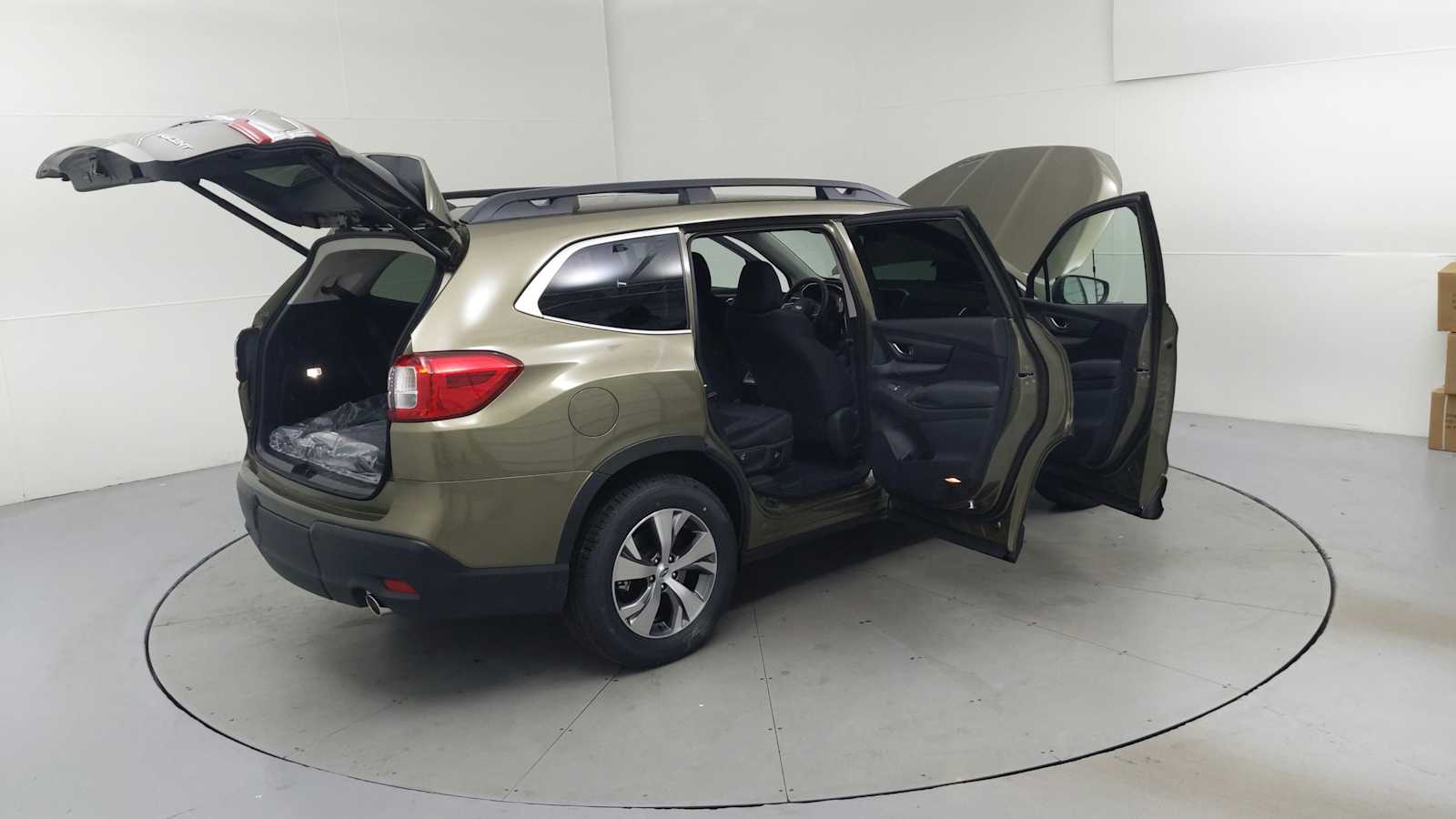 new 2025 Subaru Ascent car, priced at $41,101