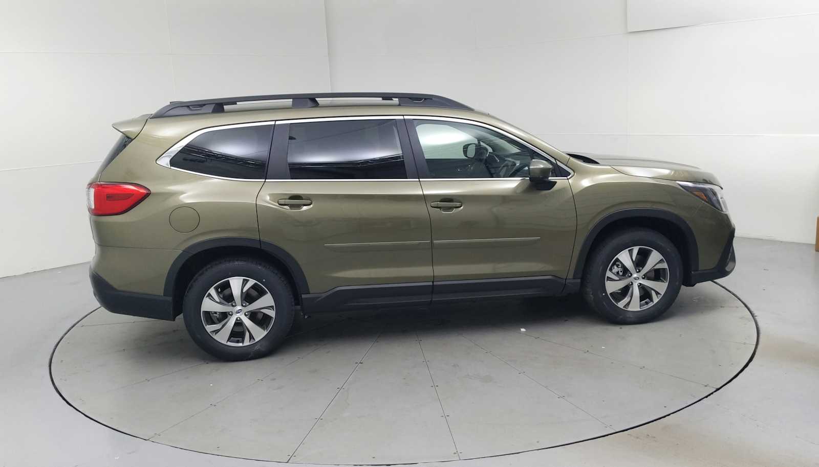 new 2025 Subaru Ascent car, priced at $41,101