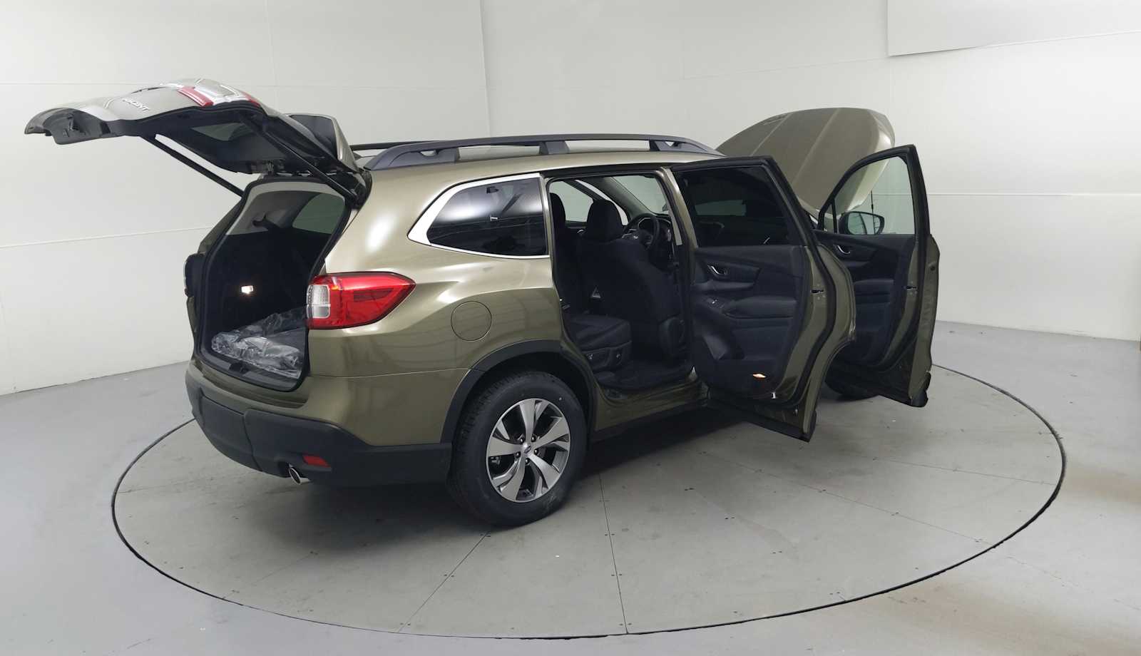 new 2025 Subaru Ascent car, priced at $41,101