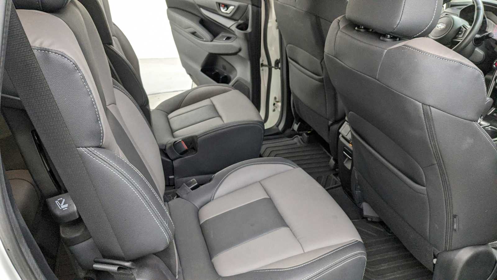 new 2025 Subaru Ascent car, priced at $44,926