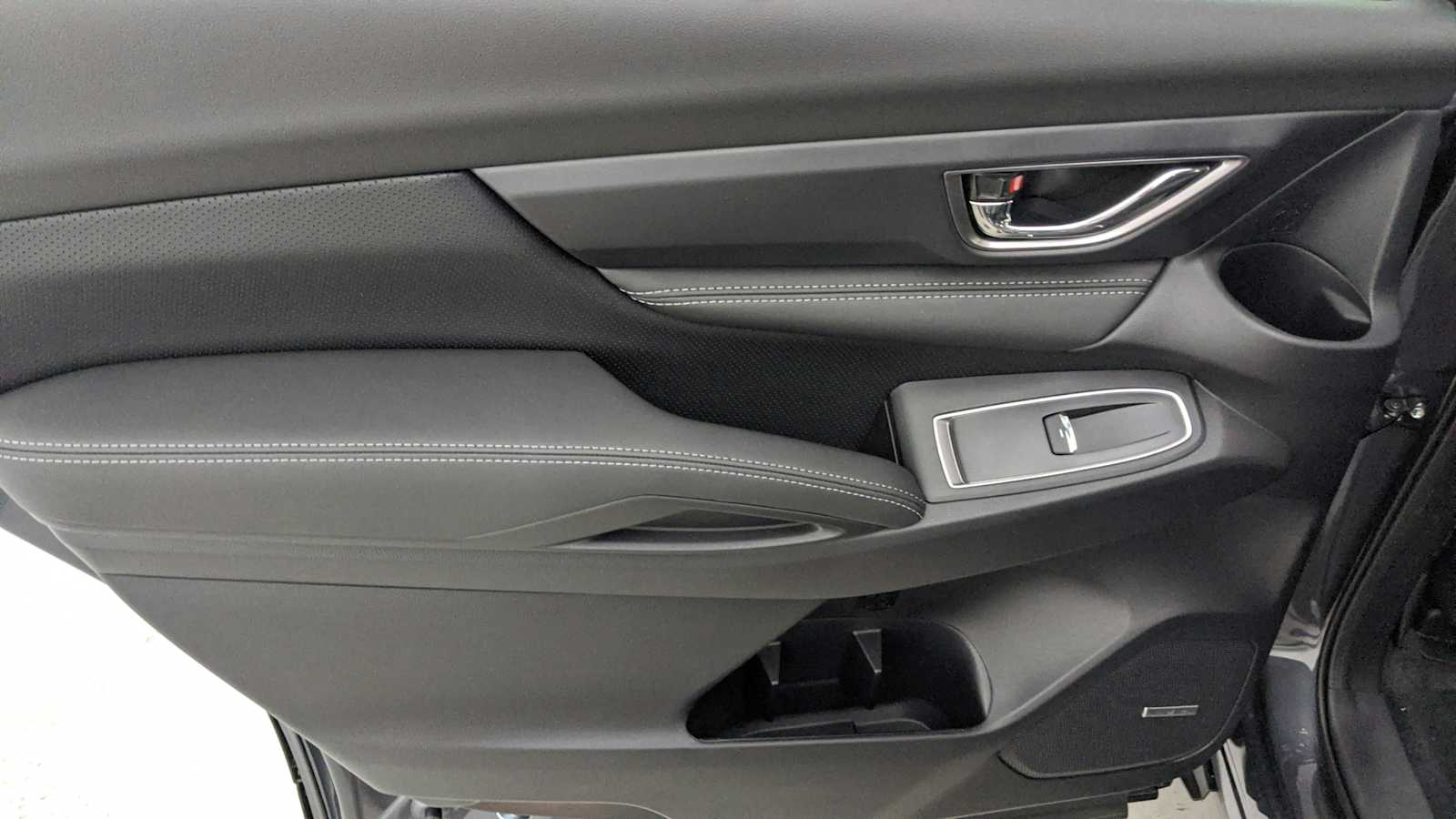 new 2025 Subaru Ascent car, priced at $50,668