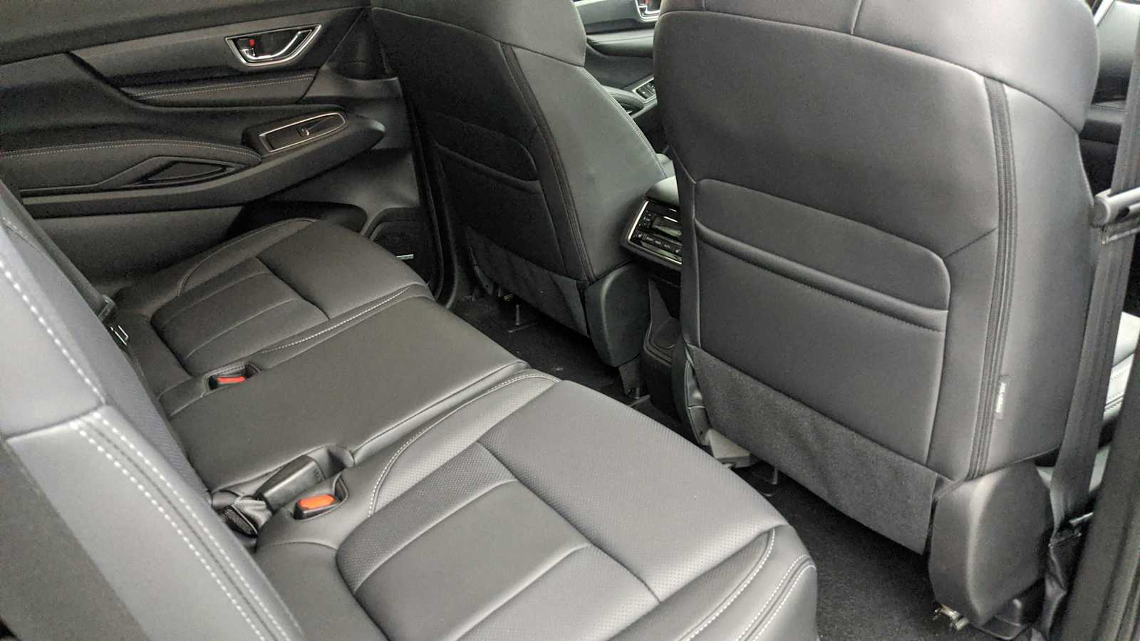 new 2025 Subaru Ascent car, priced at $50,668