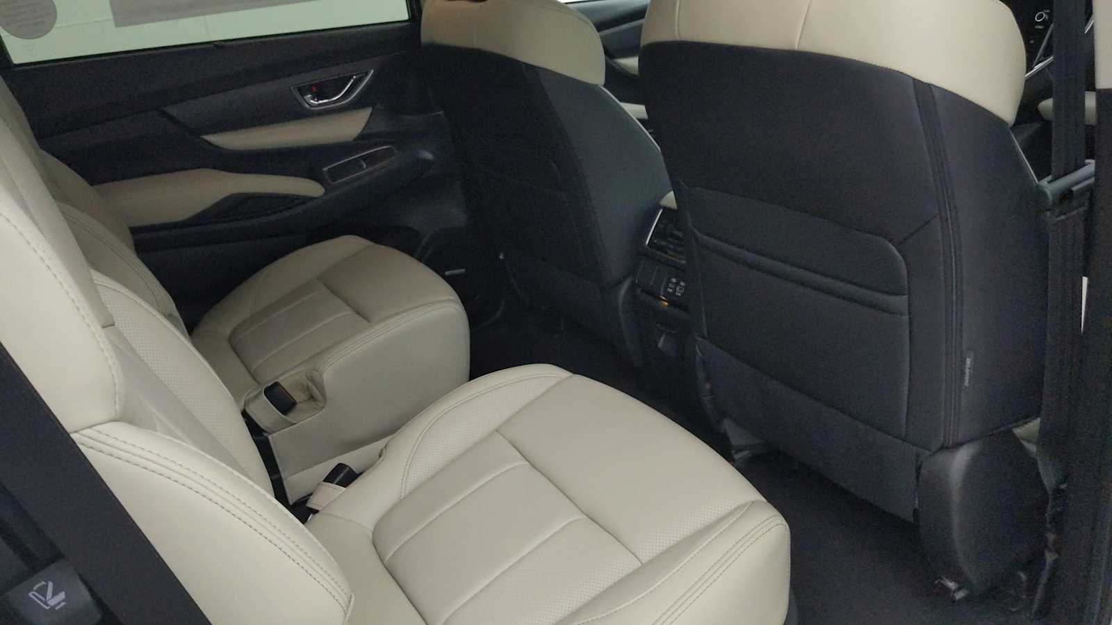 new 2025 Subaru Ascent car, priced at $50,319