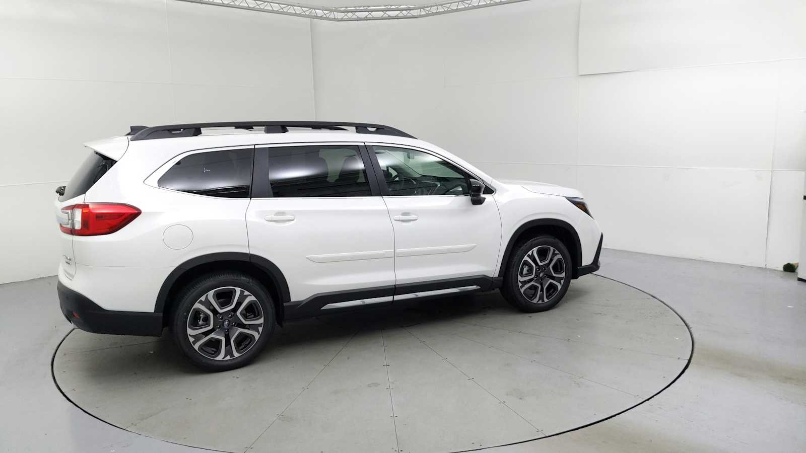 new 2025 Subaru Ascent car, priced at $50,319