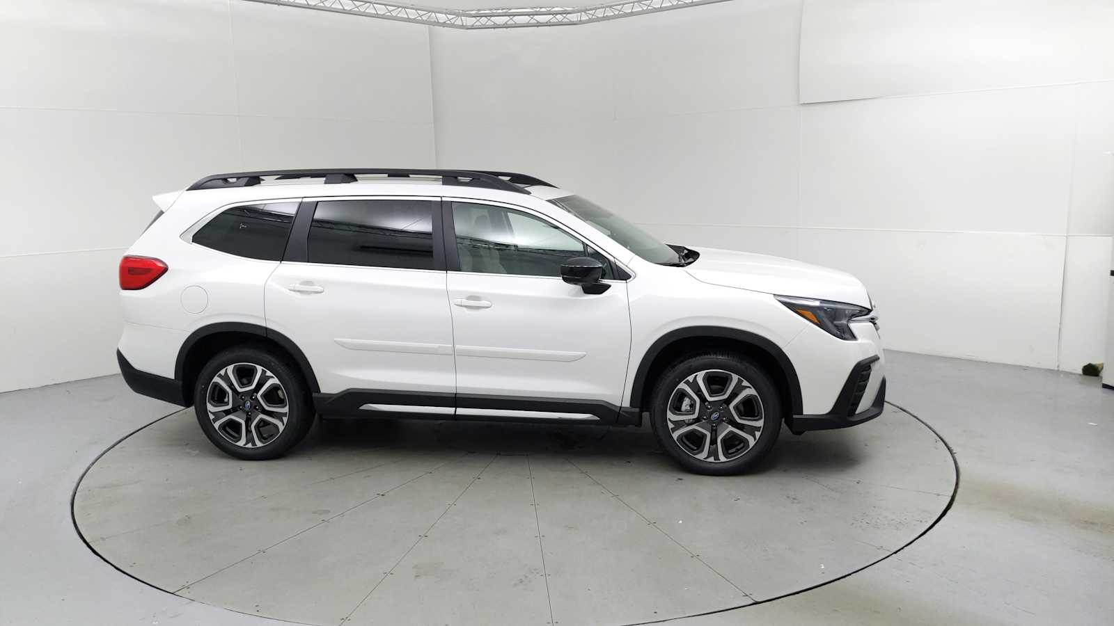 new 2025 Subaru Ascent car, priced at $50,319