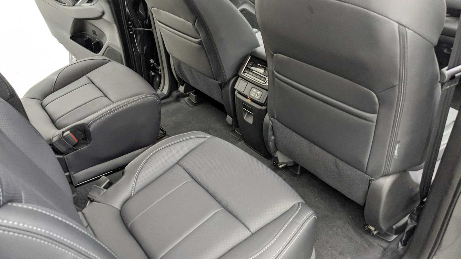 new 2025 Subaru Ascent car, priced at $48,893
