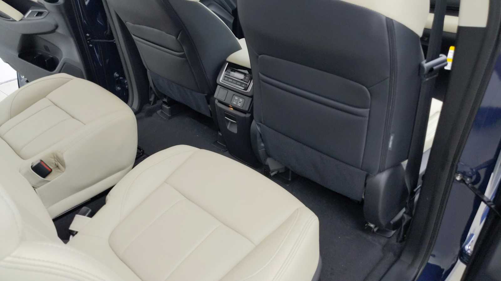 new 2025 Subaru Ascent car, priced at $50,668
