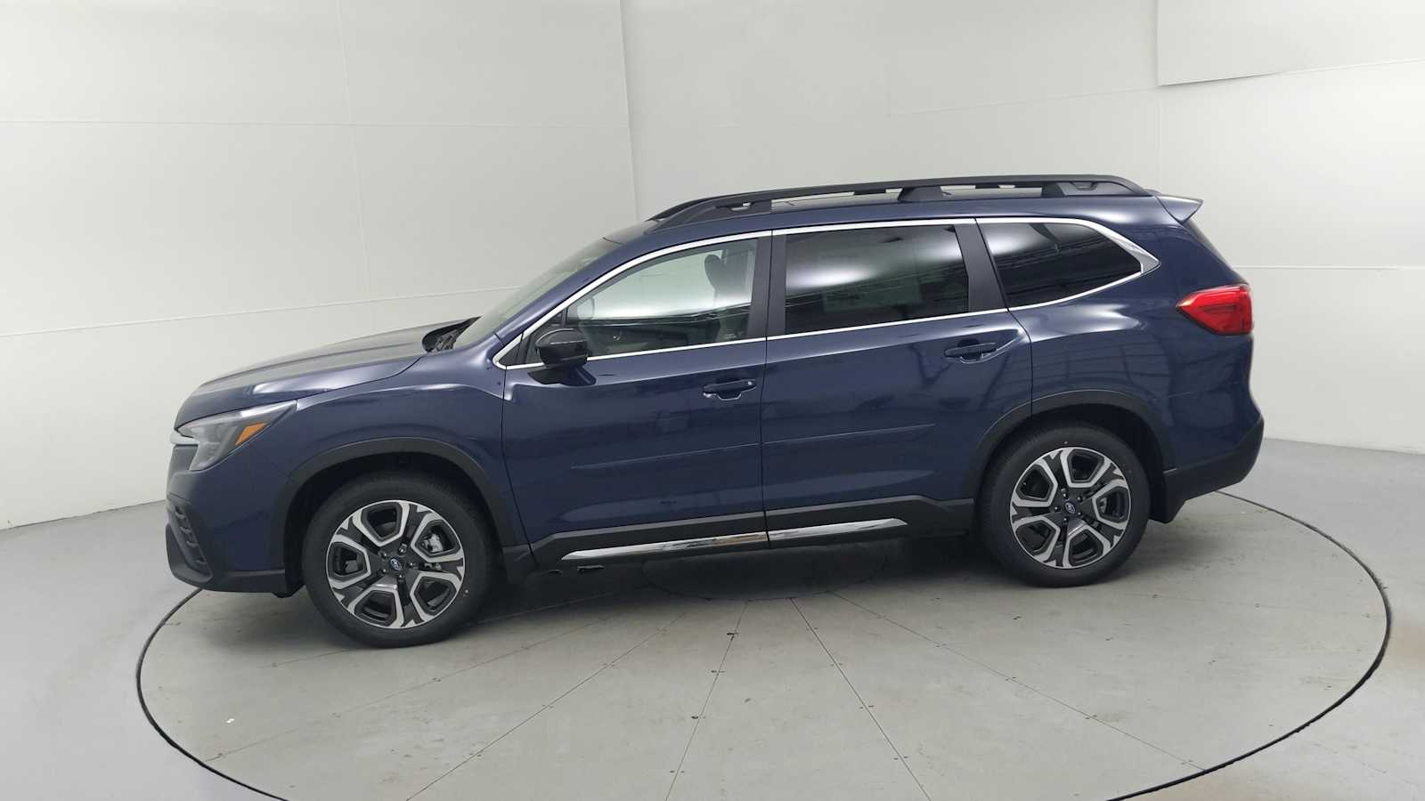 new 2025 Subaru Ascent car, priced at $50,668