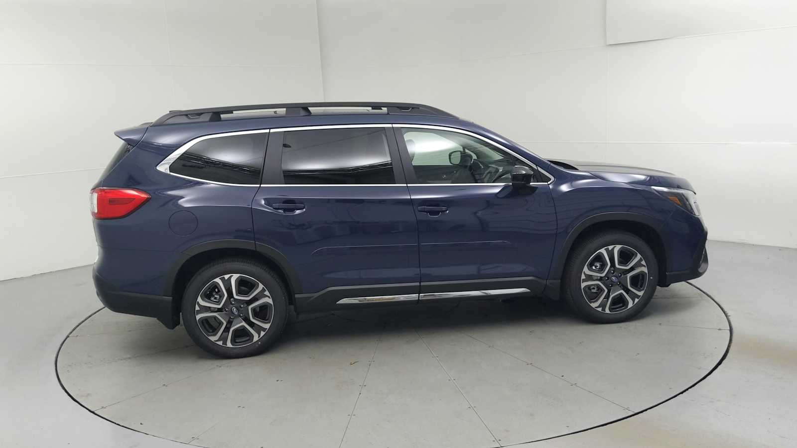 new 2025 Subaru Ascent car, priced at $50,668