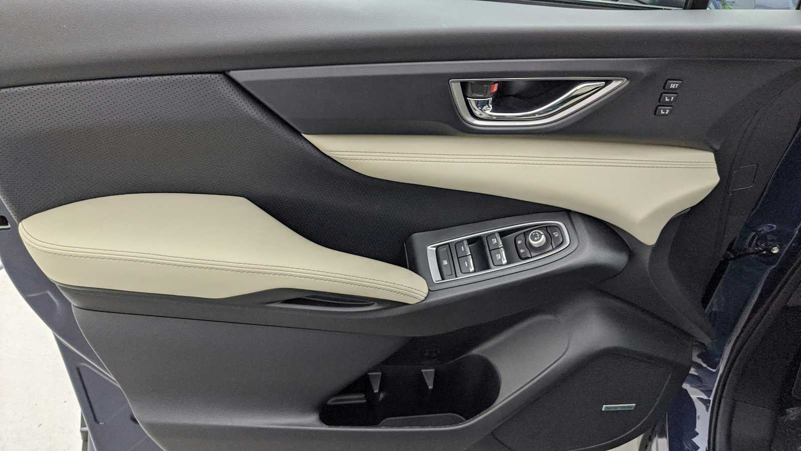 new 2025 Subaru Ascent car, priced at $50,668
