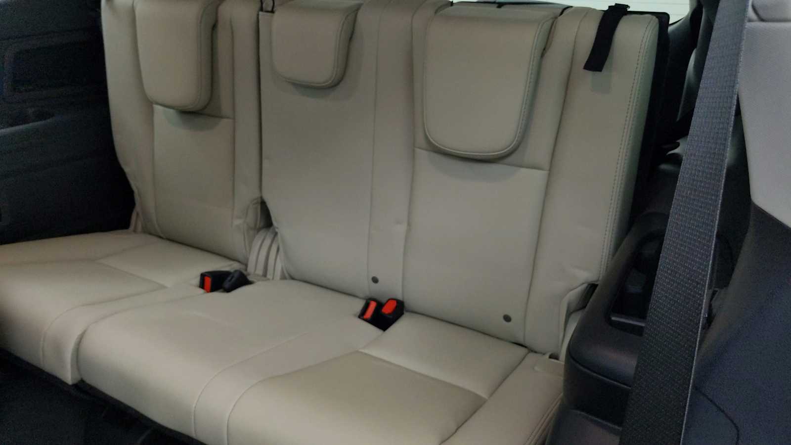 new 2025 Subaru Ascent car, priced at $50,668