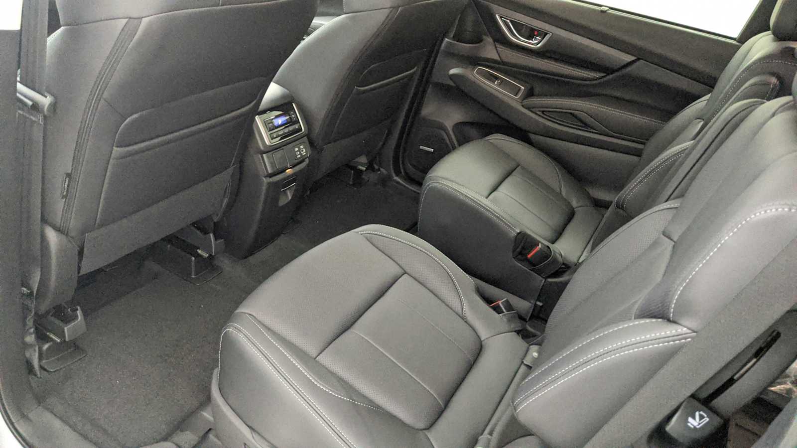 new 2025 Subaru Ascent car, priced at $50,607