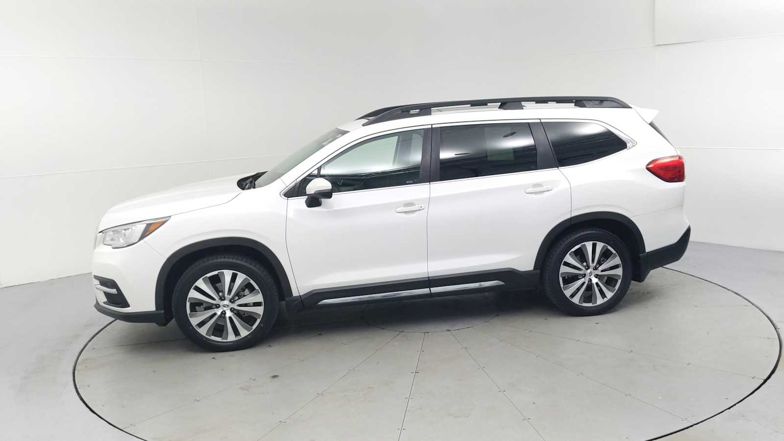 used 2022 Subaru Ascent car, priced at $33,916