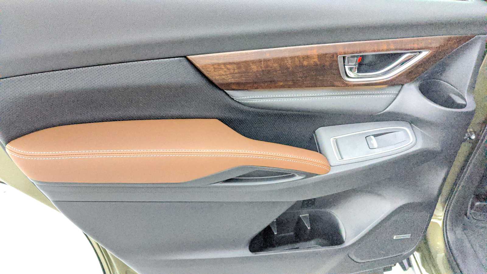 new 2025 Subaru Ascent car, priced at $53,887