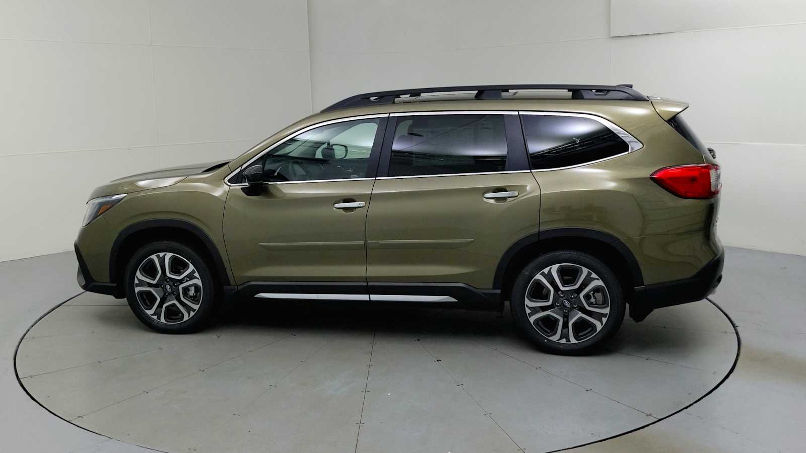 new 2025 Subaru Ascent car, priced at $53,887