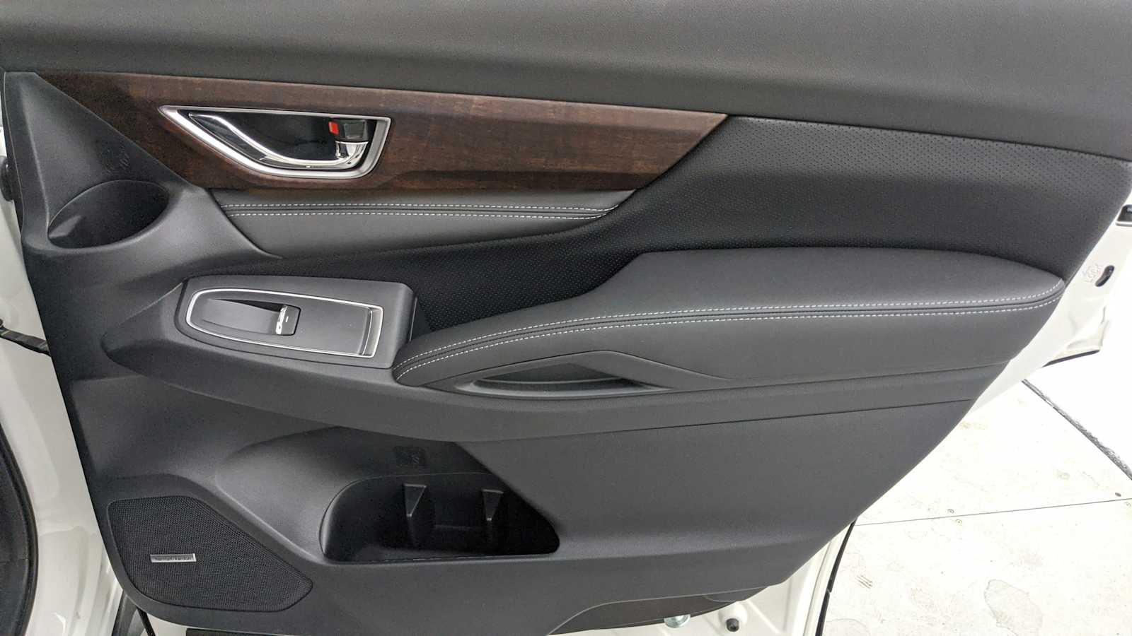 new 2025 Subaru Ascent car, priced at $52,132