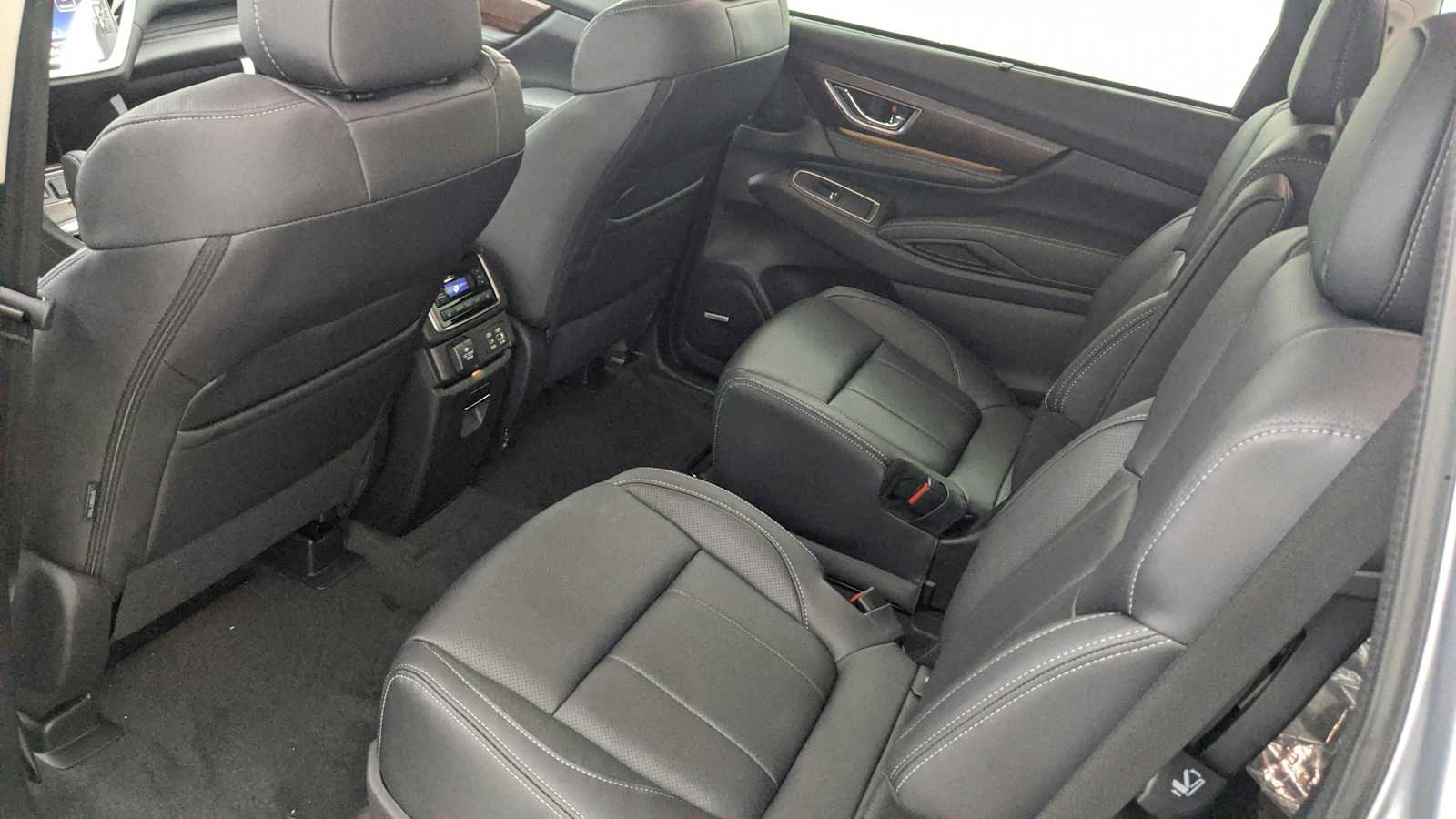 new 2025 Subaru Ascent car, priced at $51,893