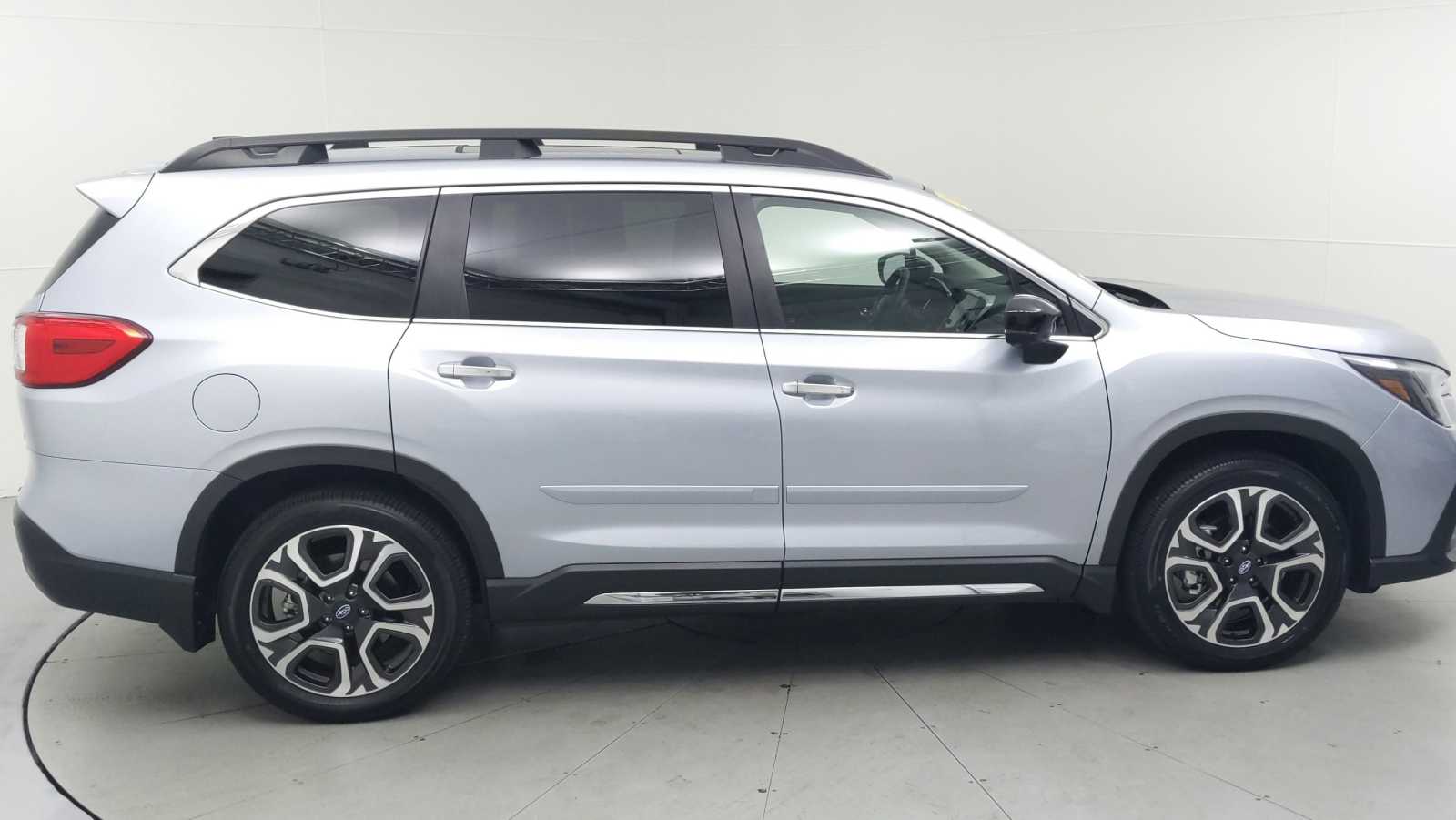 used 2024 Subaru Ascent car, priced at $44,500