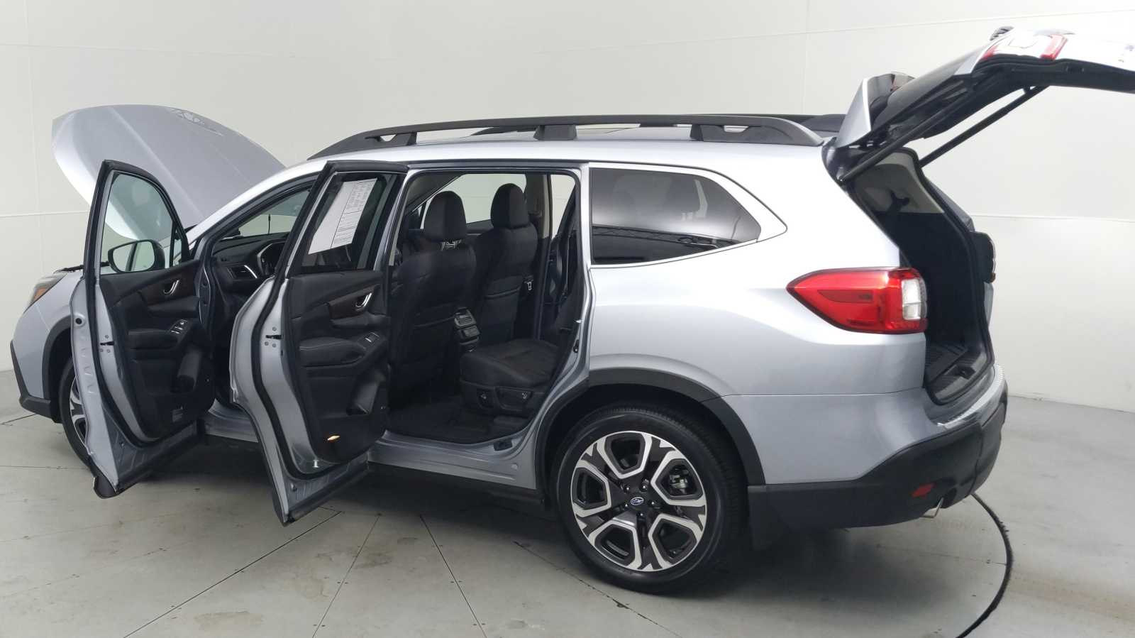 used 2024 Subaru Ascent car, priced at $44,500