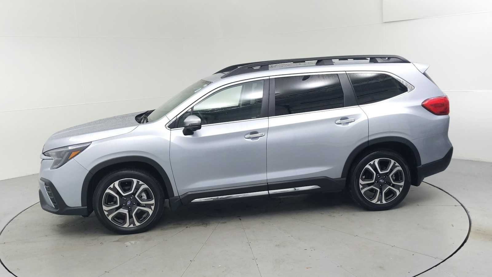 used 2023 Subaru Ascent car, priced at $43,550