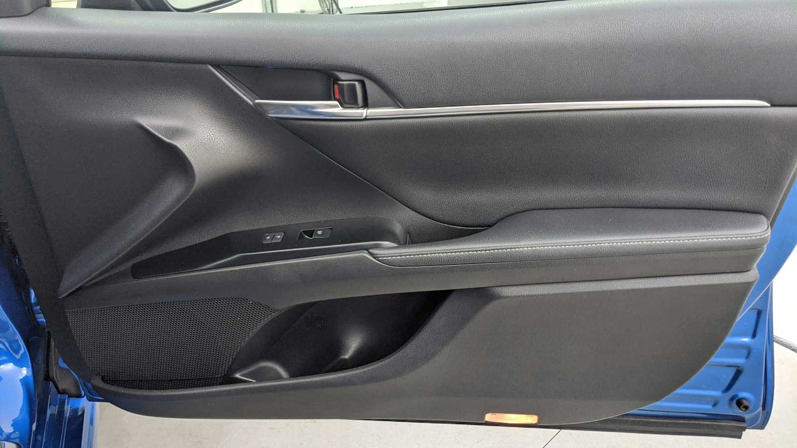 used 2020 Toyota Camry car, priced at $23,550