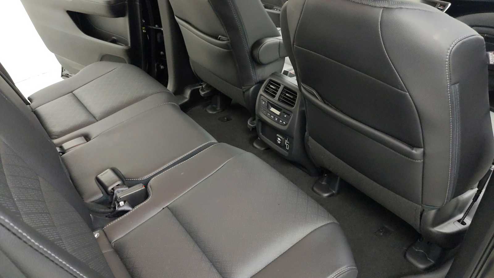 used 2021 Honda Passport car, priced at $28,555