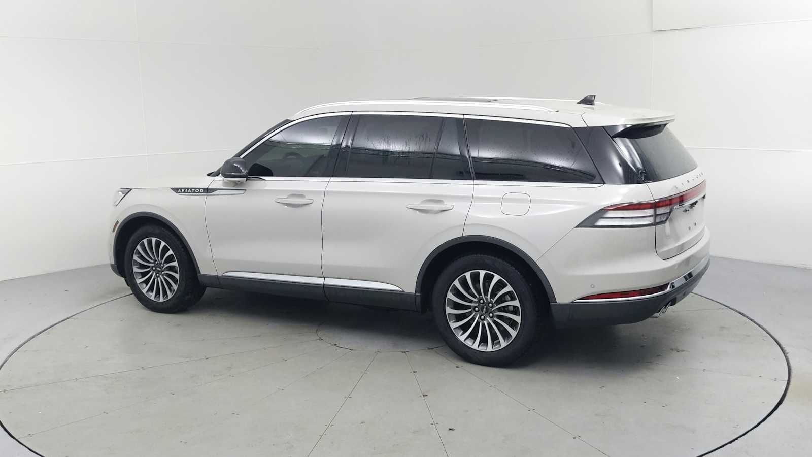 used 2022 Lincoln Aviator car, priced at $37,997