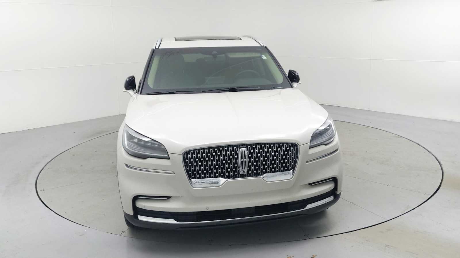 used 2022 Lincoln Aviator car, priced at $37,997