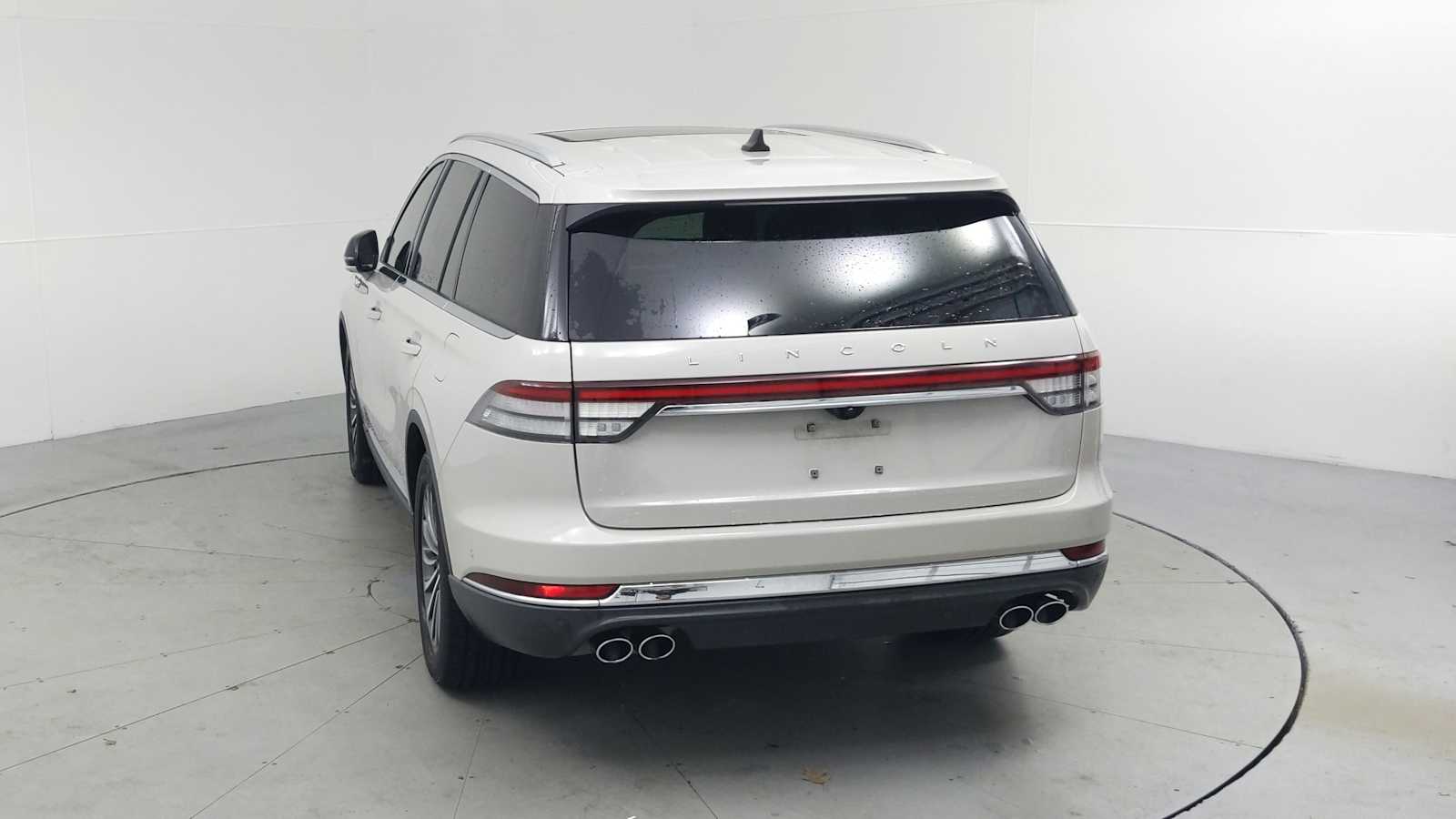 used 2022 Lincoln Aviator car, priced at $37,997