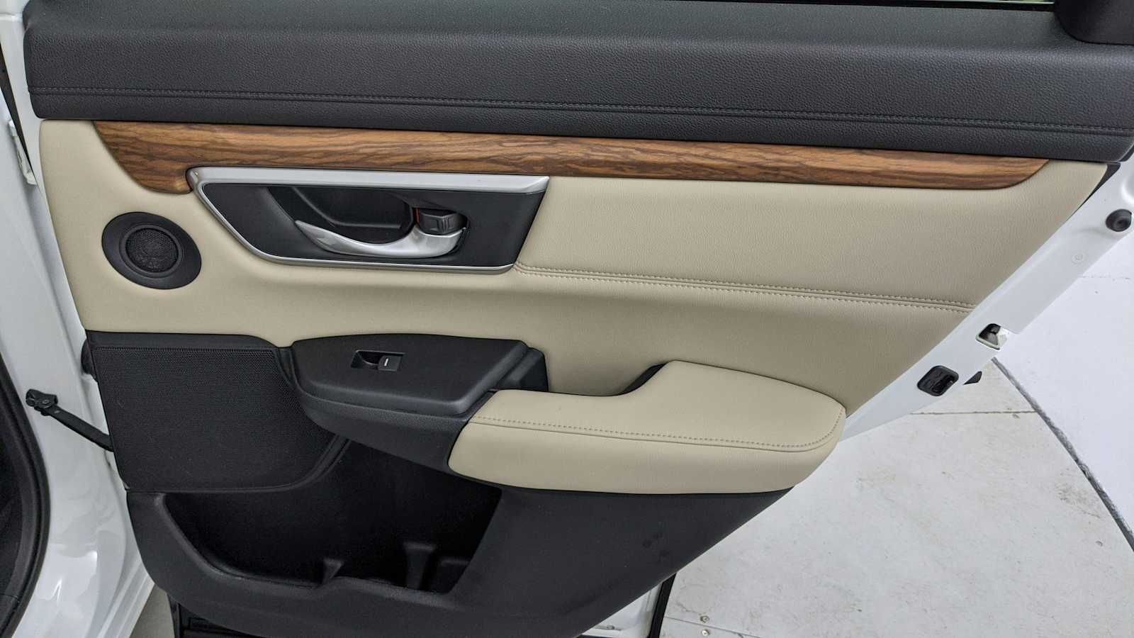 used 2022 Honda CR-V car, priced at $30,997