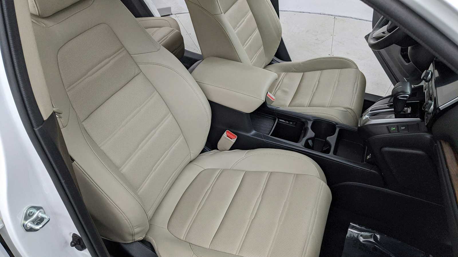 used 2022 Honda CR-V car, priced at $30,997