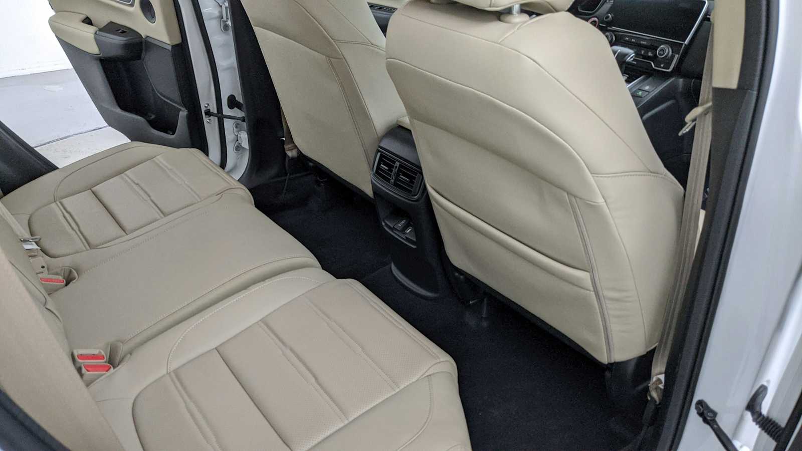 used 2022 Honda CR-V car, priced at $30,997