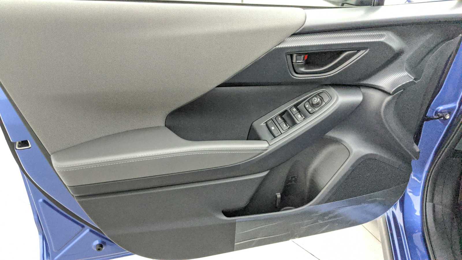 new 2025 Subaru Crosstrek car, priced at $32,210