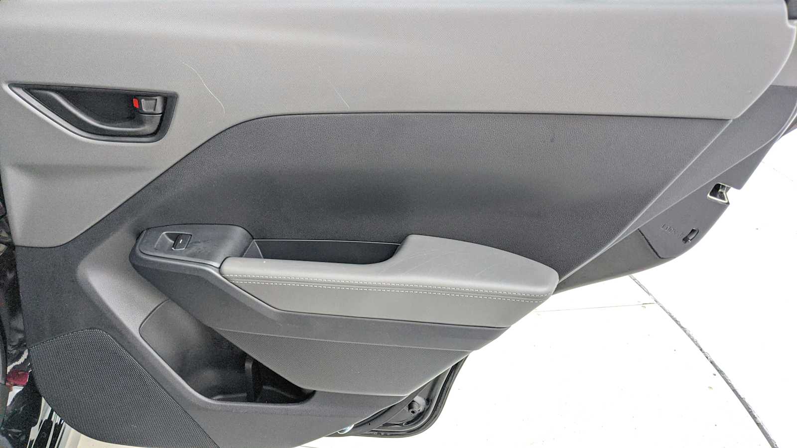 used 2025 Subaru Crosstrek car, priced at $27,650
