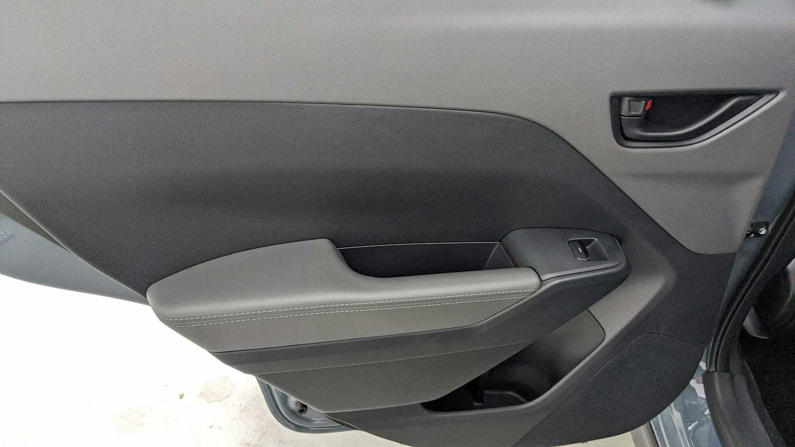 new 2025 Subaru Crosstrek car, priced at $29,186